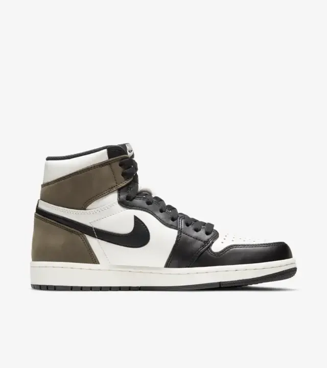 大人も履ける＊Jordan 1 Retro High Dark Mocha エア ジョーダン 1 Dark Mocha