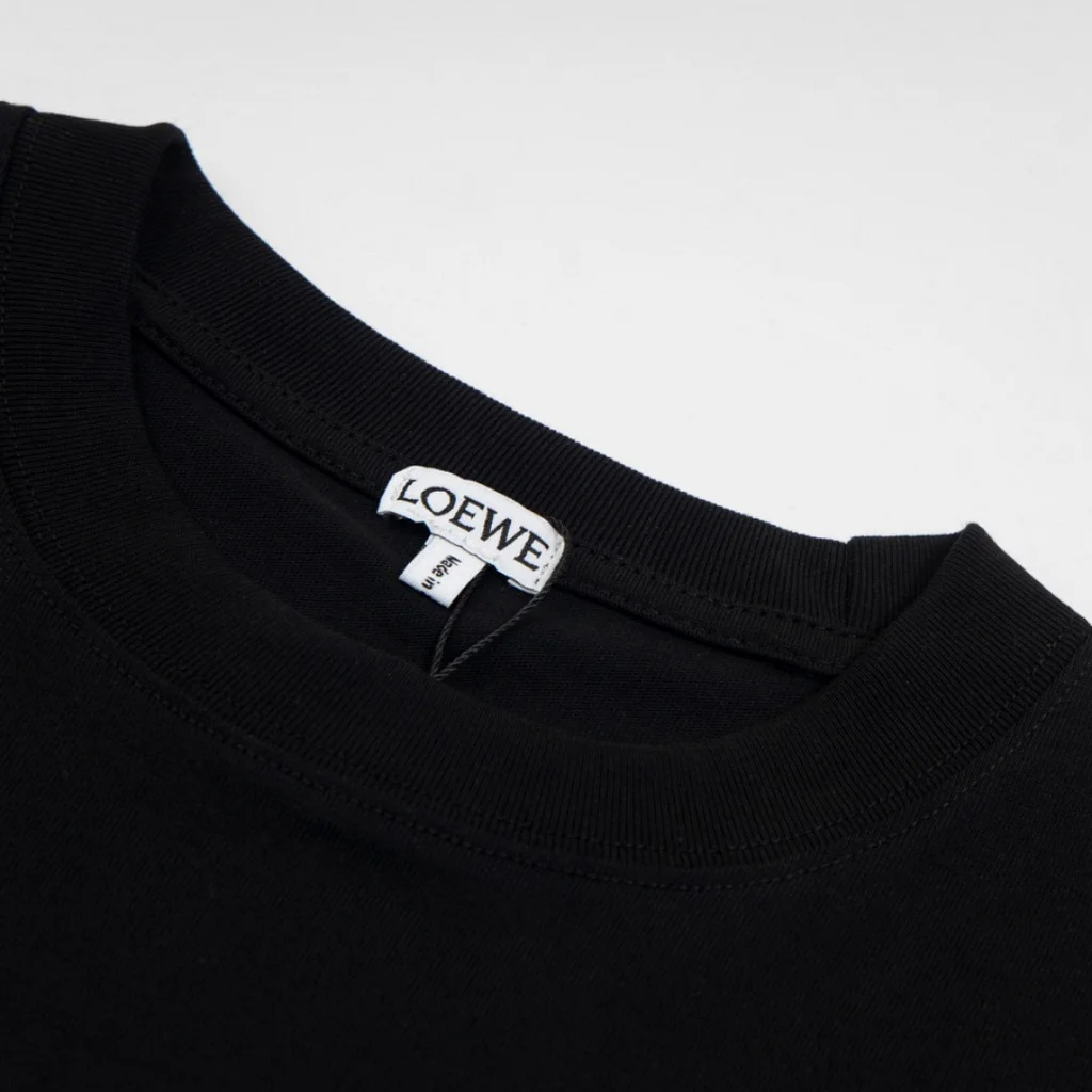 LOEWE『XS-L』話題沸騰中 安定感抜群 新品 キレカジ 刺繍 無地 2色 ゆったり Ｔシャツ