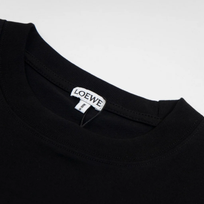 LOEWE『XS-L』話題沸騰中 安定感抜群 新品 キレカジ 刺繍 無地 2色 ゆったり Ｔシャツ