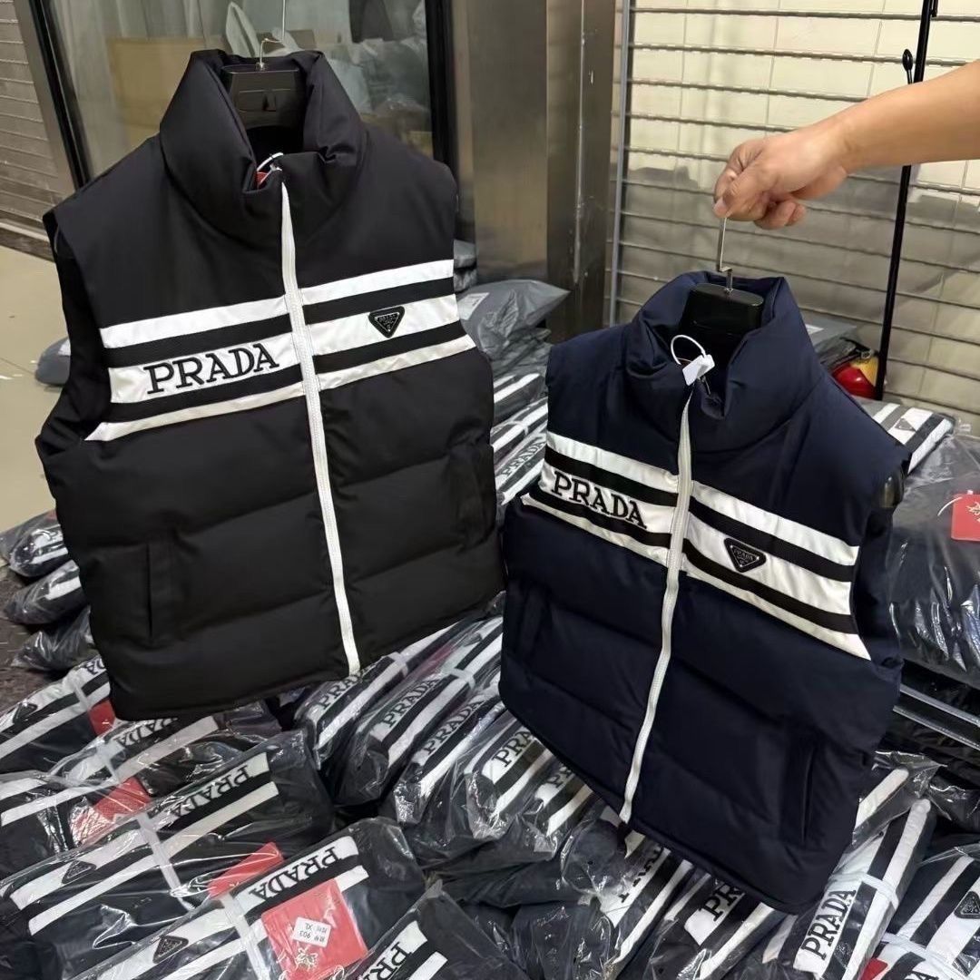 PRADA プラダ Re-Nylon スタンドアップカラー Vest ベスト