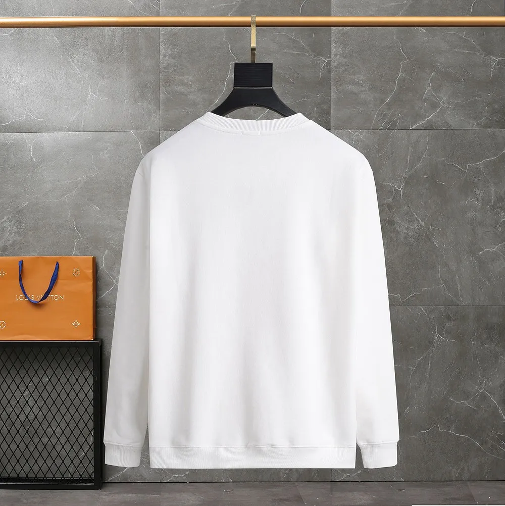 【PRADA 公式旗艦店】好評に付き再入荷！！