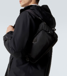 関税負担なし☆PRADA プラダ ナイロンクロスボディパック