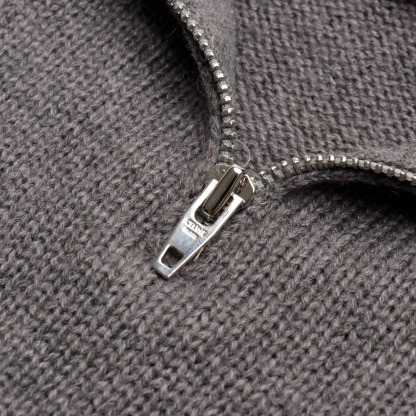 CELINE 刺繍スタンドカラータートルネックニットセーター