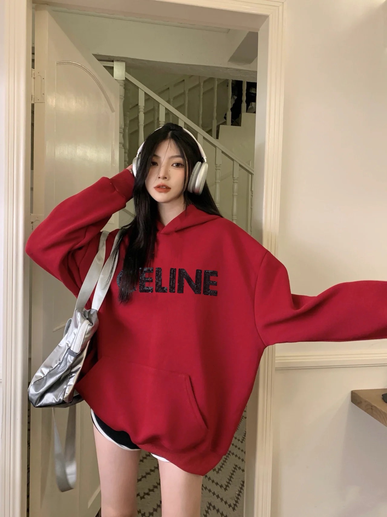CELINE 25ss新しいスパンコール バーガンディ ベルベット フード付きスウェットシャツ