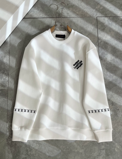 LOUIS VUITTON バックロゴ ユニセックス プルオーバー
