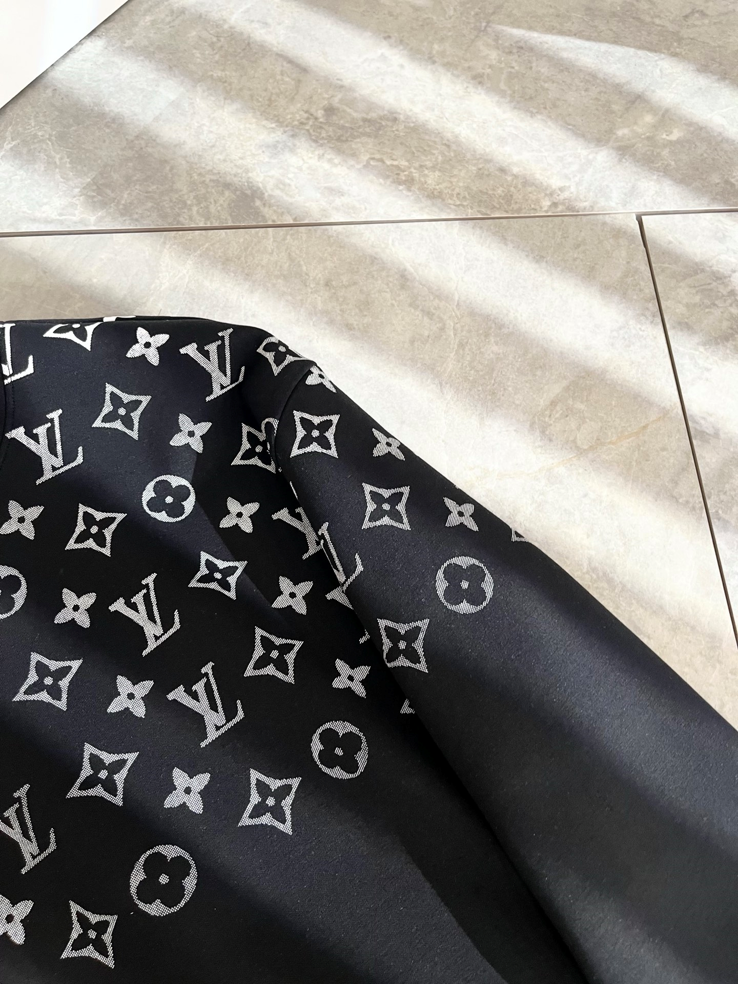 LOUIS VUITTON ユニセックス ロングスリーブ スウェット