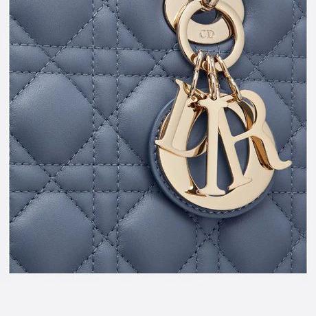 【DIOR】LADY ウルトラマット ミディアムバッグ