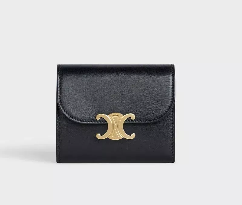 【CELINE】【送料無料】【代金引換】 コンパクト財布 TRIOMPHE