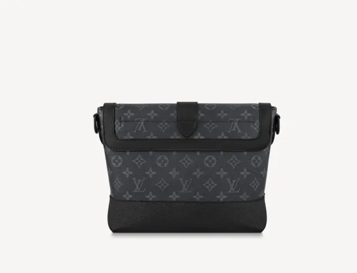 NEW IN◆ LV ショルダー メッセンジャー バッグ モノグラム 黒 M45911