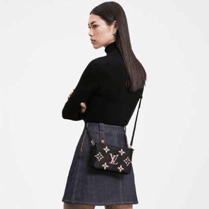 【流行りのミニバック♪大人気】LV ダブルジップポーチ