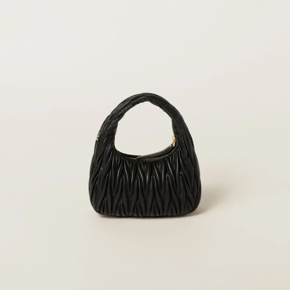ワンダー マテラッセレザー ホーボーバッグ