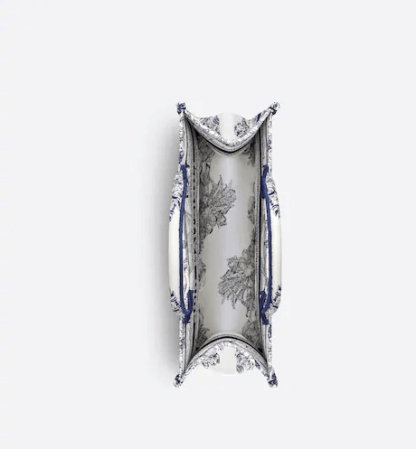 【新作】DIOR BOOK TOTE ミディアムバッグ