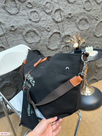 HERMES エルメス カヴァリエ キャンバス ボストン ショルダー 馬具 バッグ