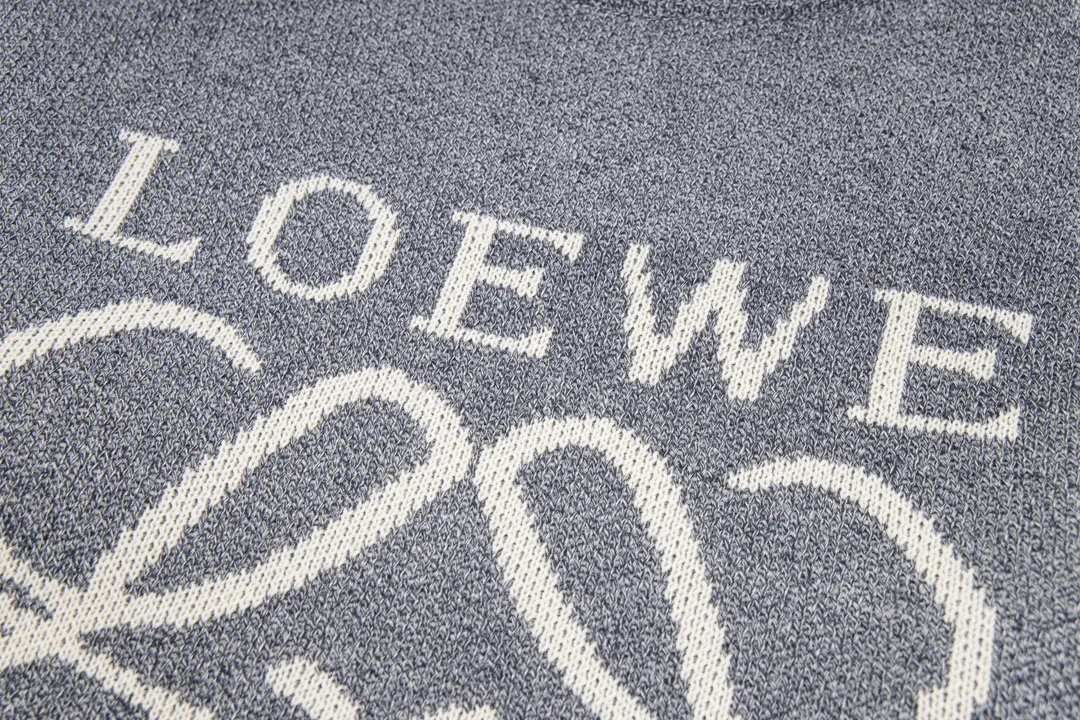 【LOEWE 公式旗艦店】ロエベ セーター好評に付き再入荷！ 241031