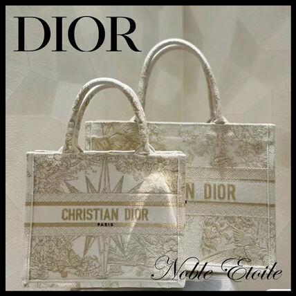 【新作】DIOR BOOK TOTE ミディアムバッグ