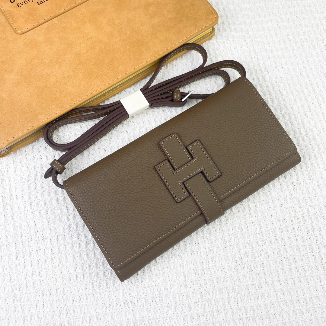 Hermes・レザー コンチネンタルウォレット 財布 折財布