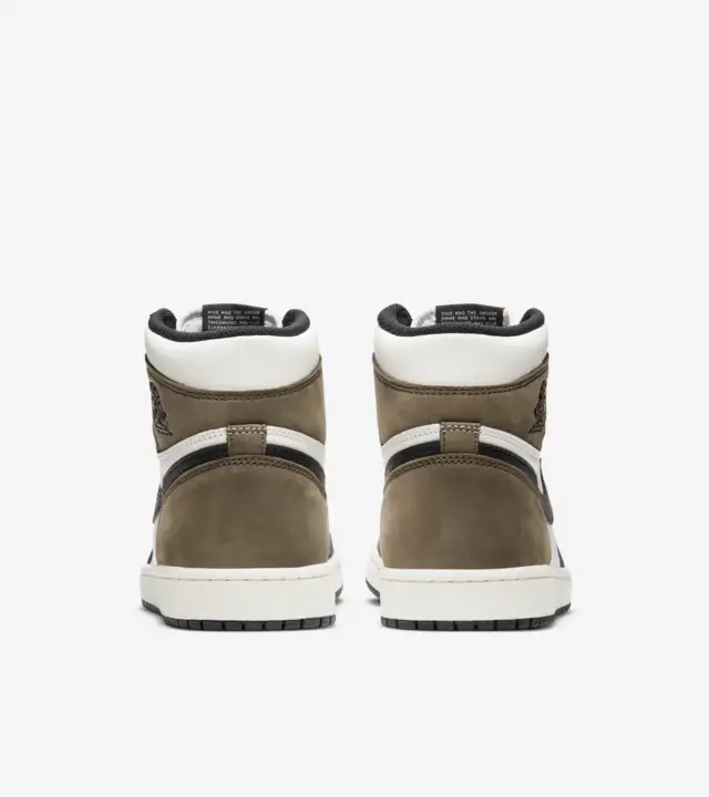 大人も履ける＊Jordan 1 Retro High Dark Mocha エア ジョーダン 1 Dark Mocha