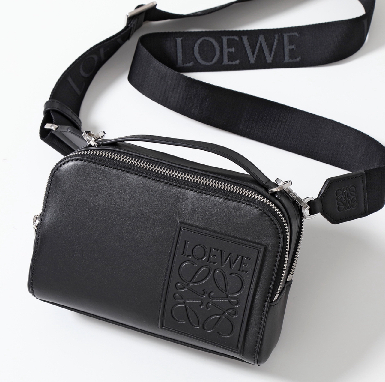 【LOEWE】カメラ クロスボディバッグ　ミニ　ショルダーバッグ