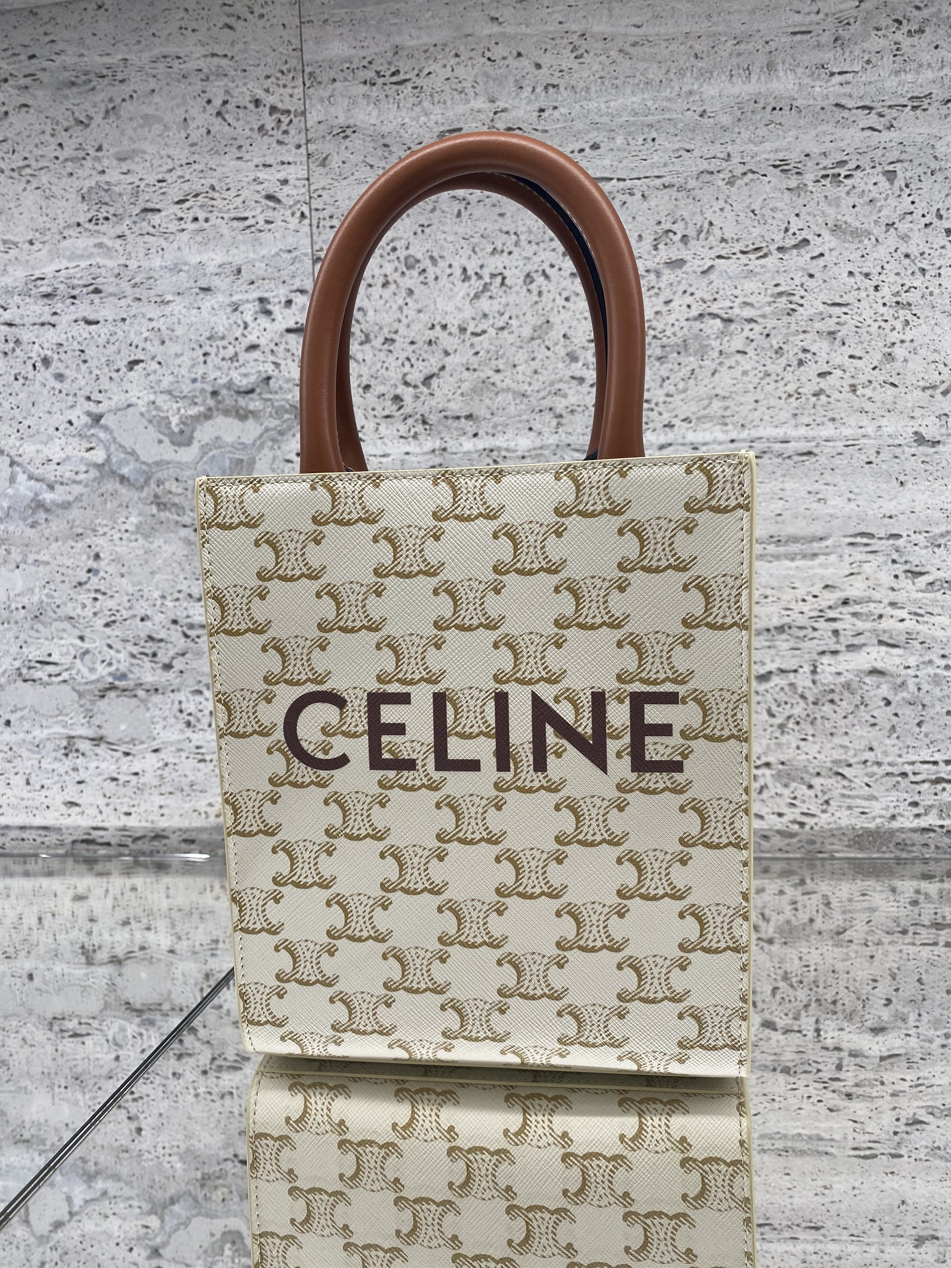 CELINE 【入手困難】MINI VERTICAL CABAS☆トリオンフキャンバス