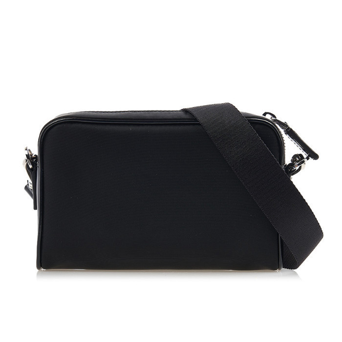 ♦PRADA♦Re-Nylon ブラッシュドレザークロスバッグ