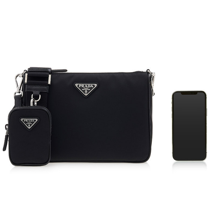 ♦PRADA♦メンズ ショルダーバッグ☆正規品・関税込☆