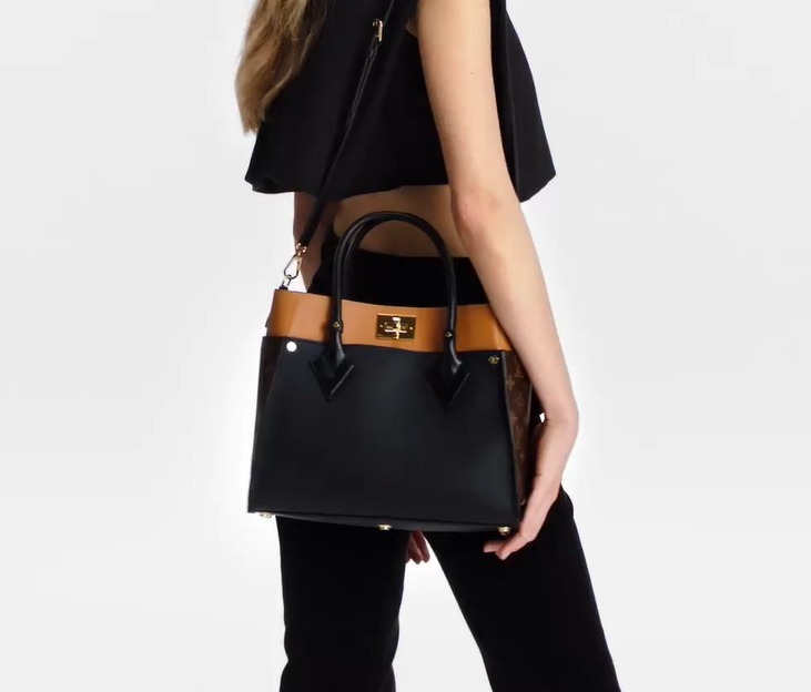 【国内発送】Louis Vuitton　オンマイサイド　MM　ハンドバッグ