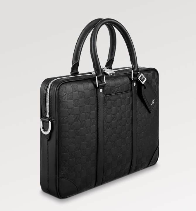 【国内発送】Louis Vuitton　ポルト ドキュマン　ヴォワヤージュ