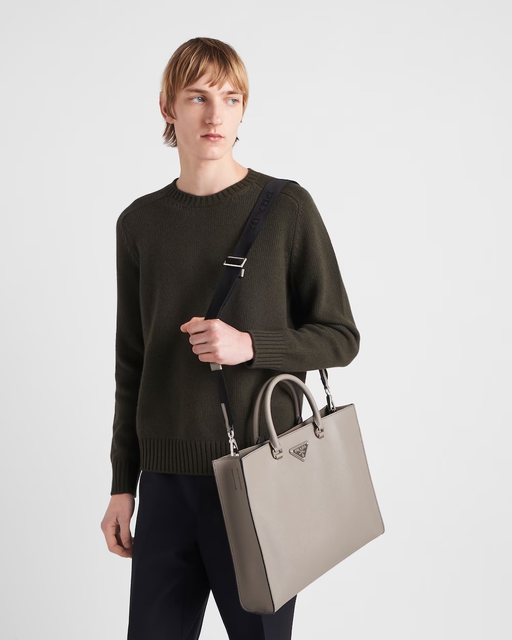 EXPRESS便可◎ PRADA ストラップ付 ビジネスバッグ/通勤
