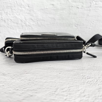 ★関税込★PRADA★Re-Nylon ブラッシュドレザークロスバッグ★