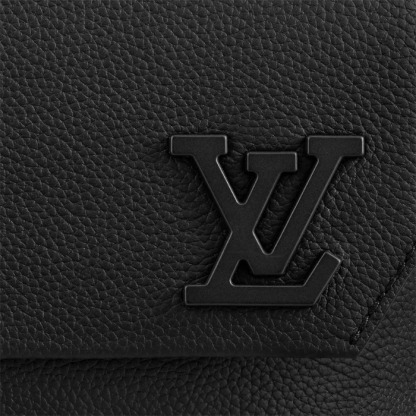 【クールで男らしい】LOUIS VUITTON★ショルダーバック