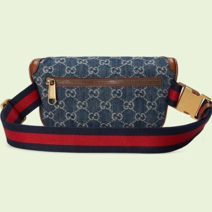 国内発【GUCCI】インターロッキングG付き ベルトバッグ