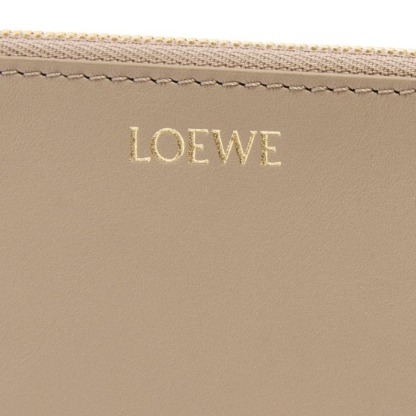 【LOEWE】ノット コインカードホルダー（シャイニーナパカーフ）