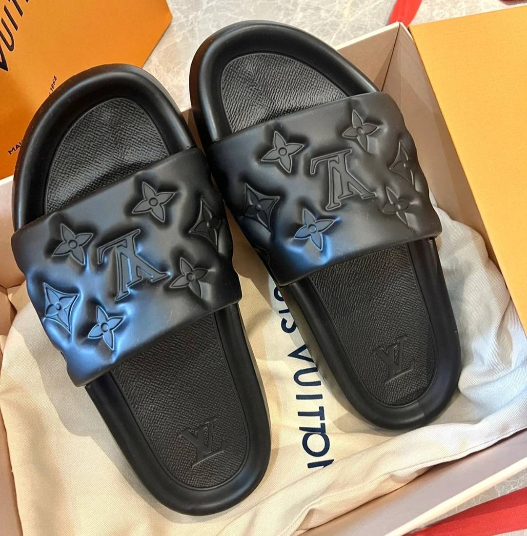 【快適/室内でも】Louis Vuitton ウォーターフロントミュール