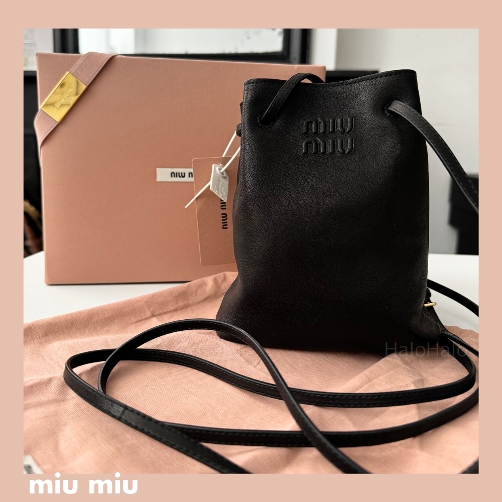 【MiuMiu】ナッパレザーミニバッグ