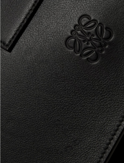 ☆送料関税込☆LOEWE バックル ホリゾンタル トートバッグ☆