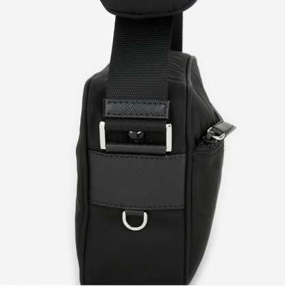 ☆送料関税込☆RADA Re-Nylon ポーチ付き ショルダーバッグ☆
