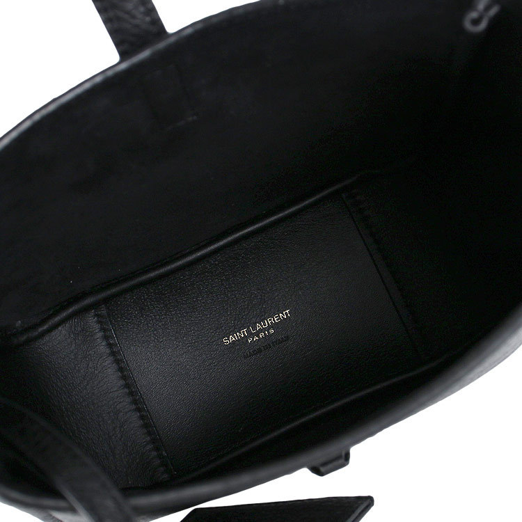 ★SAINT LAURENT★Le 5 a 7 supple baby leather bag