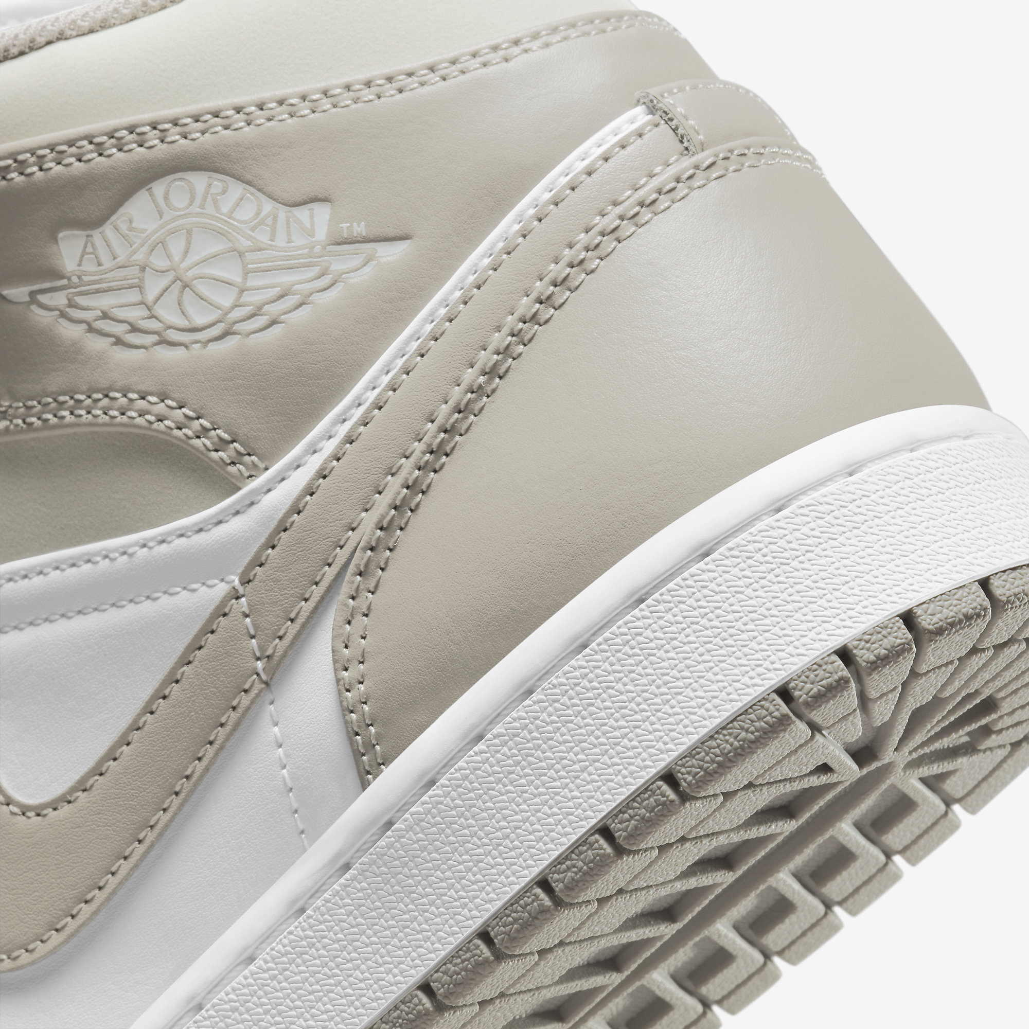 ◆送料無料◆NIKE◆AIR JORDAN 1 MID LINEN◆大人気◆