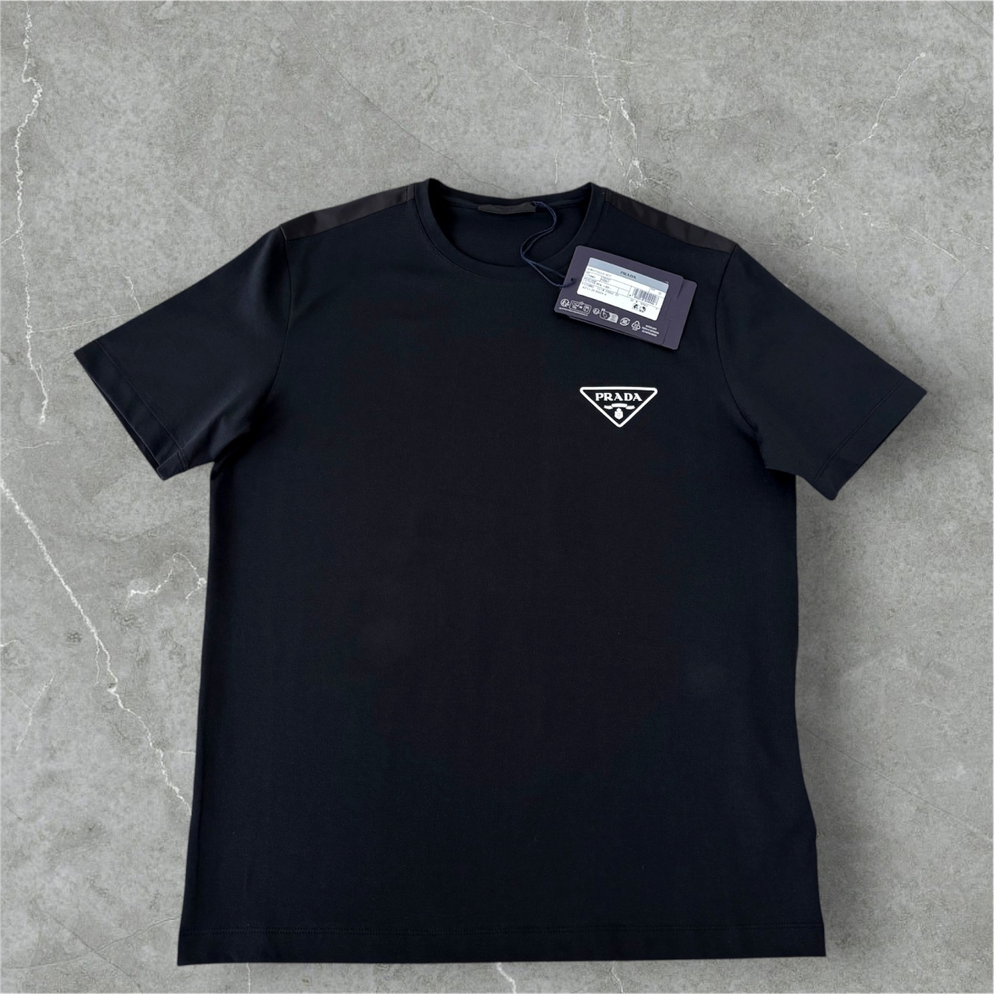 6万取引突破★UPS速達便利用！【PRADA】UJN656 13MQ_Tシャツ