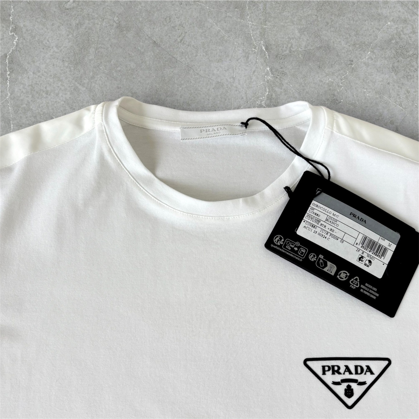 6万取引突破★UPS速達便利用！【PRADA】UJN656 13MQ_Tシャツ