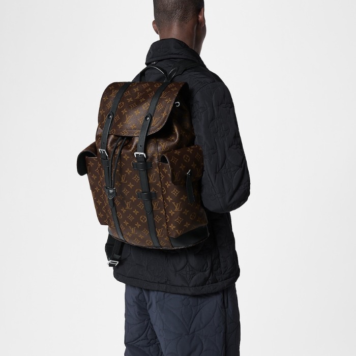 【Louis Vuitton】岩田剛典さん愛用! ヘビロテ確定 バックパック