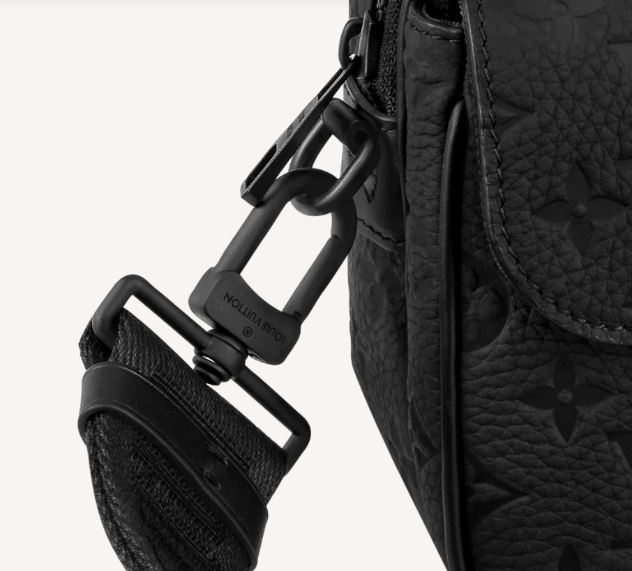 【マルチバッグ】Louis Vuitton　Sロック メッセンジャー バッグ
