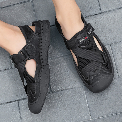 Men's Closed Toe Leather Sandals: Outdoor Beach Shoes