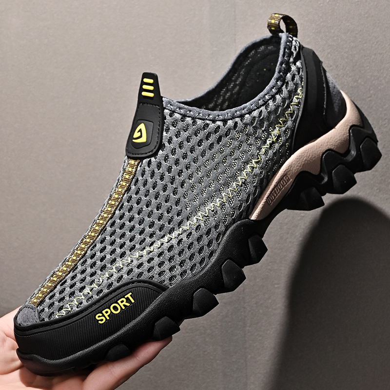 Men's Arch Support Sneakers with Wide Fit and Shock Absorption