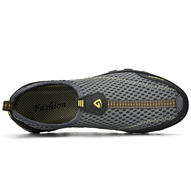 Men's Arch Support Sneakers with Wide Fit and Shock Absorption