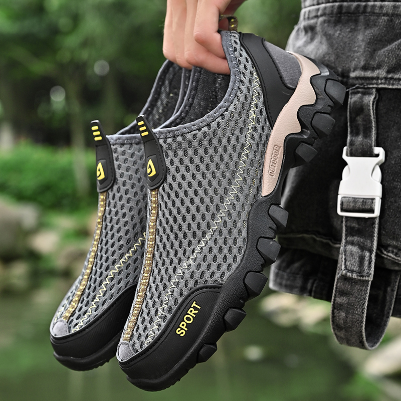 Men's Arch Support Sneakers with Wide Fit and Shock Absorption