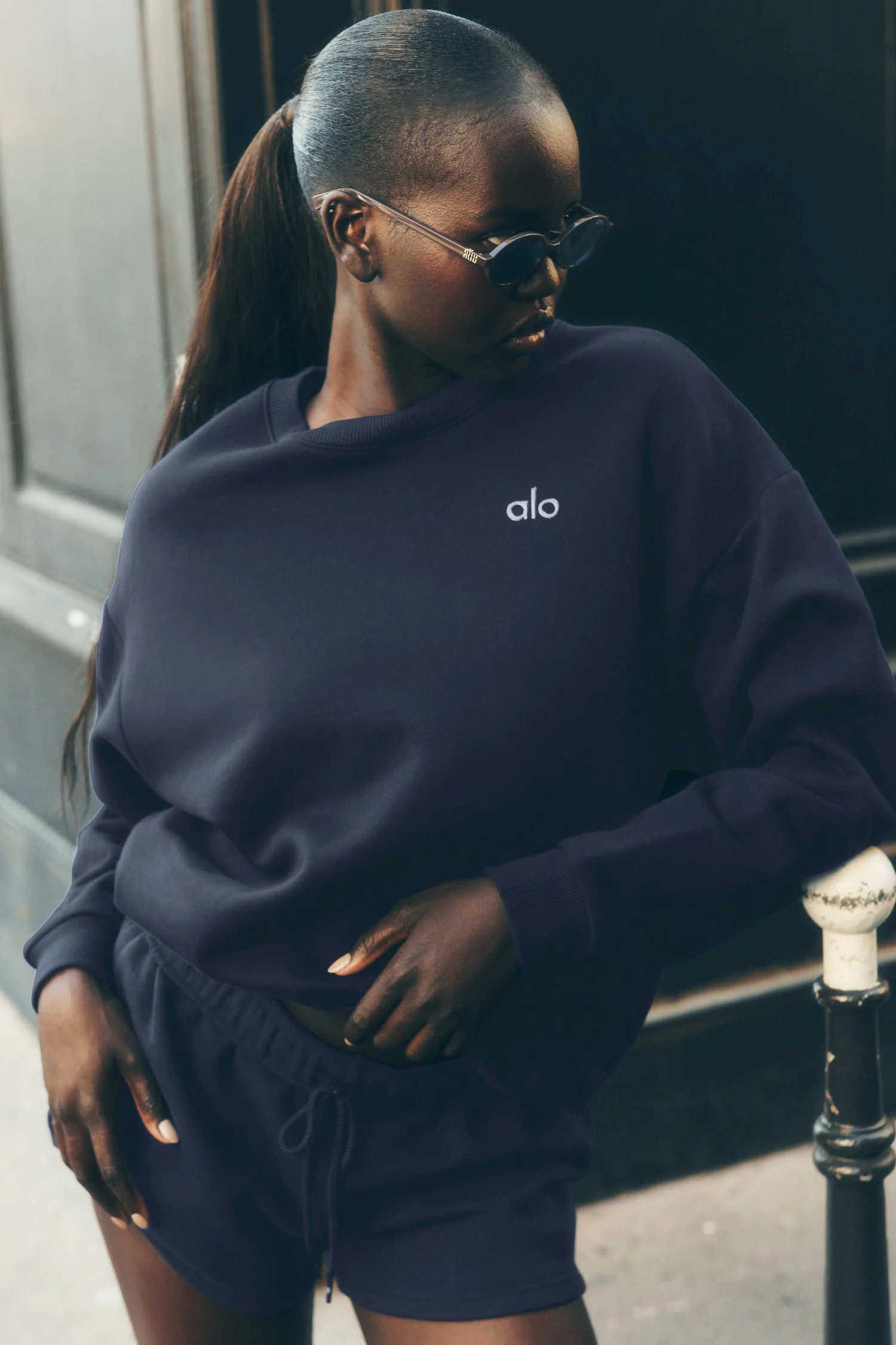 ベストセラー Accolade クルーネック プルオーバー基本カラー: Navy