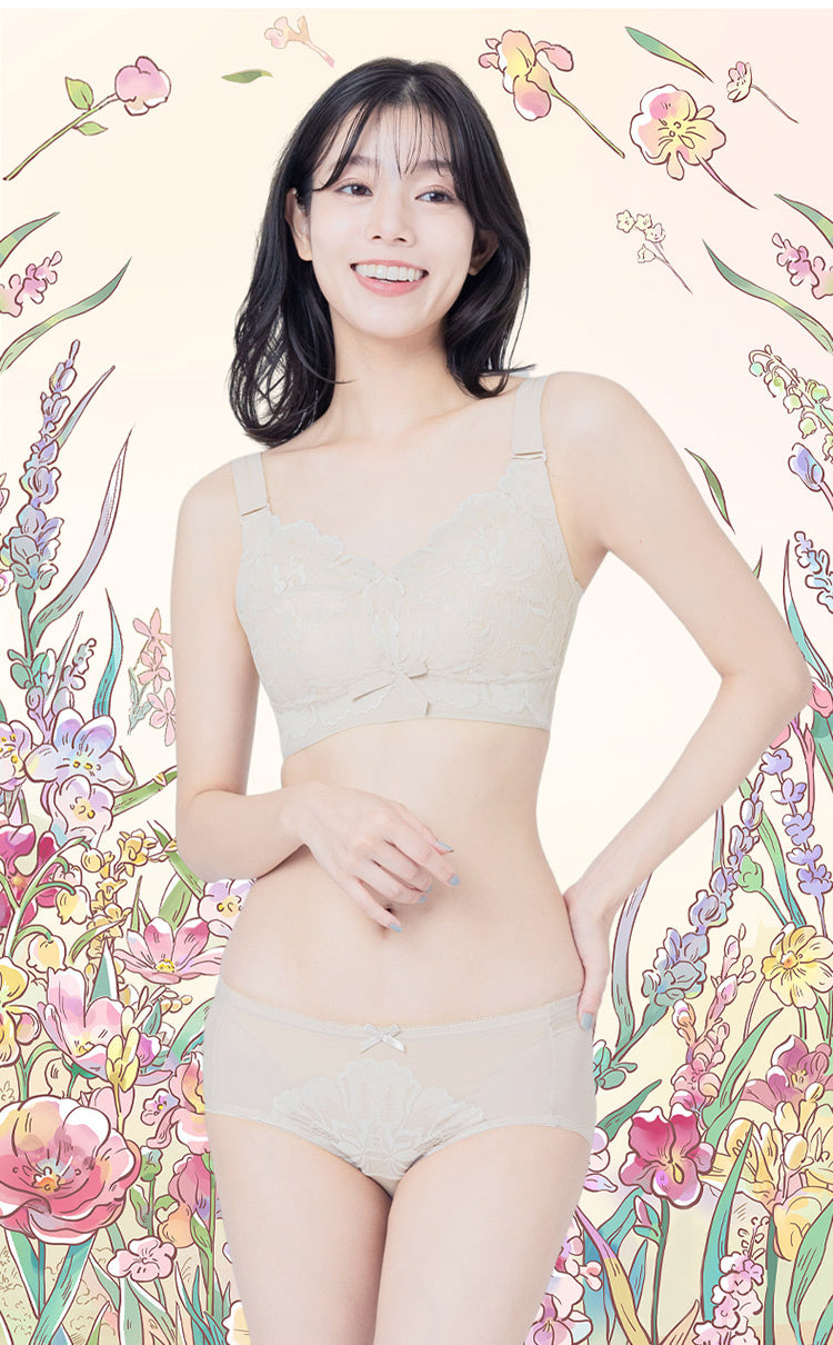 ヴェーミアブラジャー 小さく見せる 大人可愛い