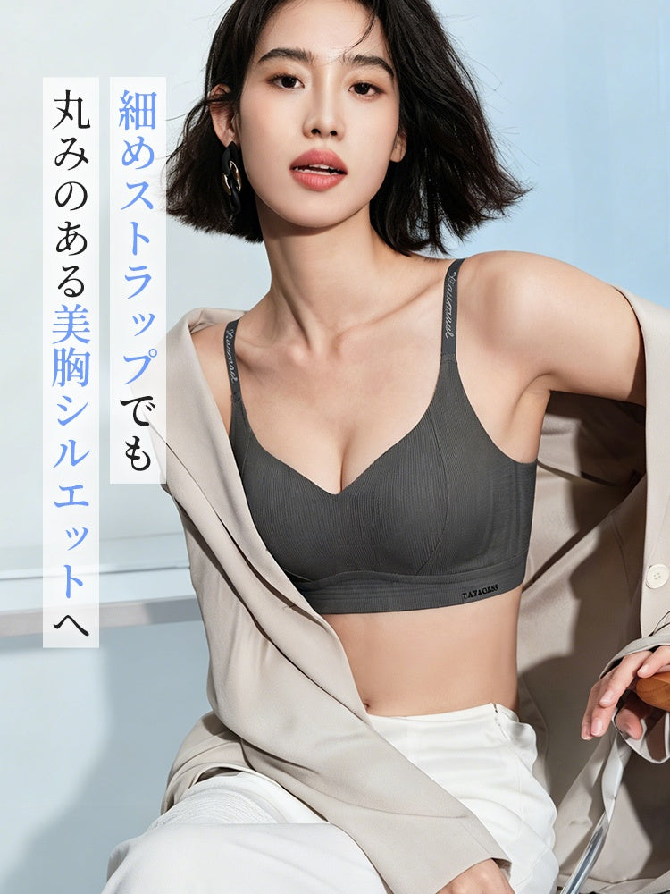 ブラ 細ストラップで美胸シルエット veimia