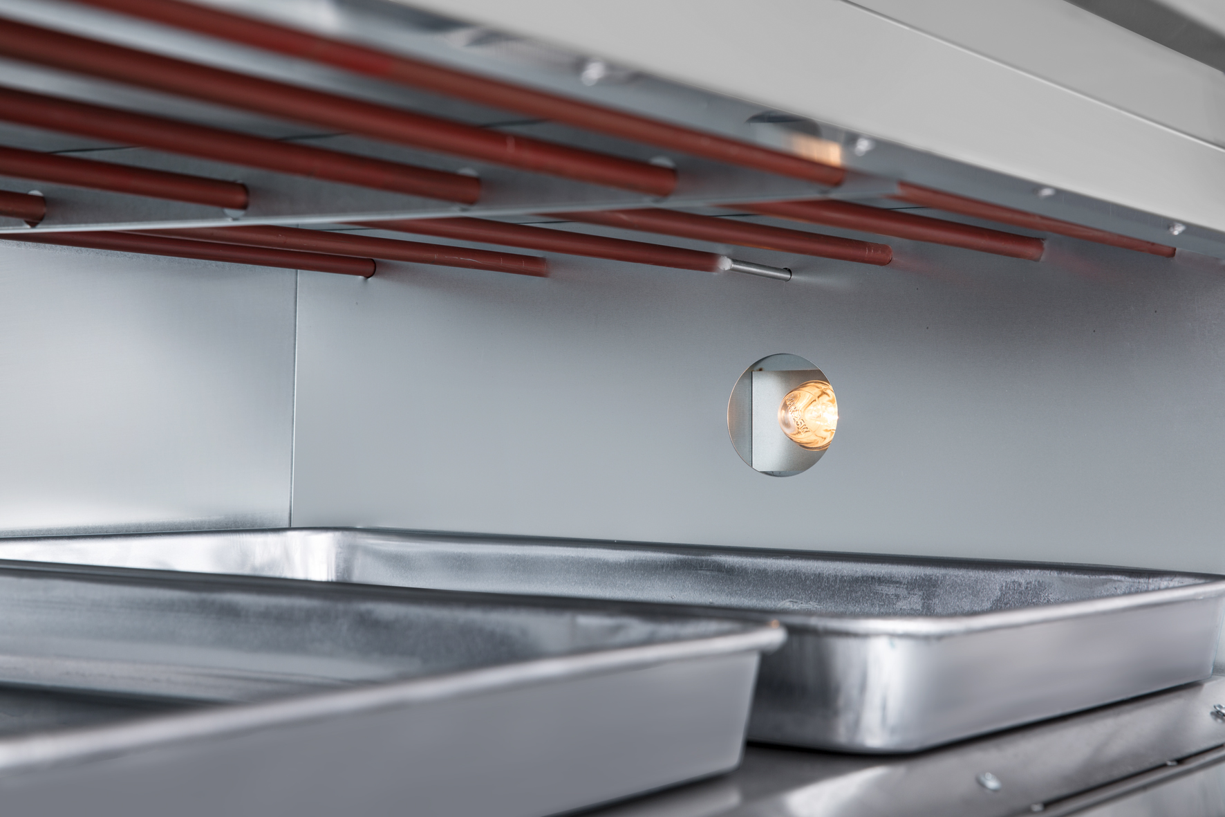 Yumai 2 Deck 4 Tray Electric Oven (Analog Gauge)